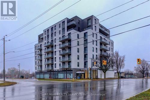 305 - 7 Erie Avenue, Brantford, ON - Outdoor With Facade