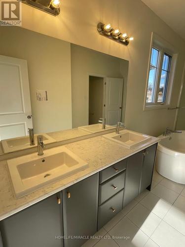 158 Country Club Drive, Loyalist, ON - Indoor Photo Showing Bathroom