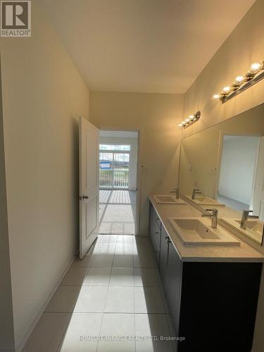 158 Country Club Drive, Loyalist, ON - Indoor Photo Showing Bathroom