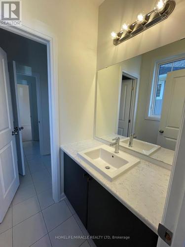 158 Country Club Drive, Loyalist, ON - Indoor Photo Showing Bathroom