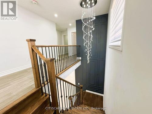 40 Sparkle Drive, Thorold, ON - Indoor Photo Showing Other Room