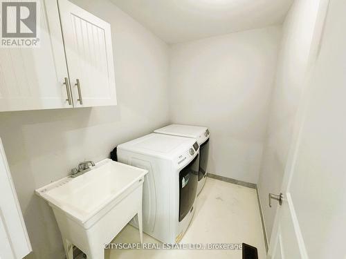 40 Sparkle Drive, Thorold, ON - Indoor Photo Showing Laundry Room