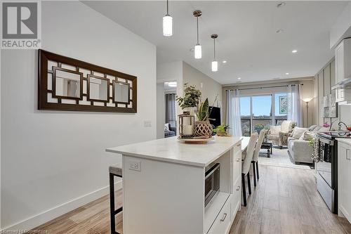 50 Grand Avenue S Unit# 811, Cambridge, ON - Indoor Photo Showing Kitchen