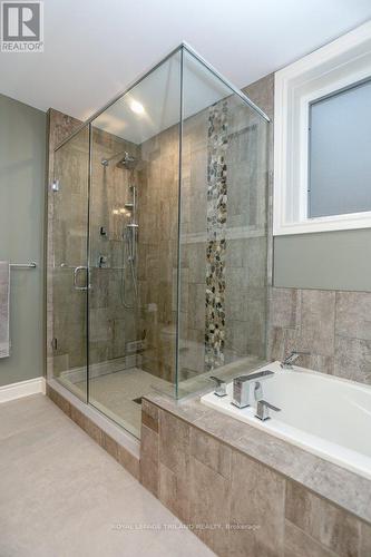 147 Robin Ridge Drive, Central Elgin (Belmont), ON - Indoor Photo Showing Bathroom