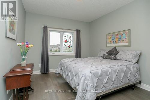 147 Robin Ridge Drive, Central Elgin (Belmont), ON - Indoor Photo Showing Bedroom