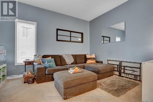 151 Whitby Shores Greenway, Whitby (Port Whitby), ON - Indoor Photo Showing Living Room