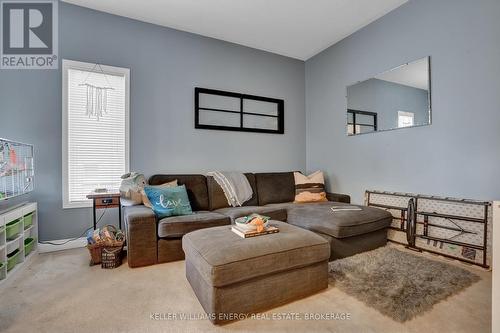 151 Whitby Shores Greenway, Whitby (Port Whitby), ON - Indoor Photo Showing Living Room