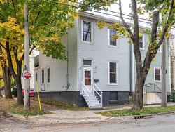 5656 Bloomfield Street  Halifax, NS B3K 1T2