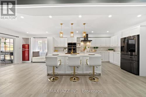 5277 Old Scugog Road, Clarington, ON - Indoor Photo Showing Kitchen With Upgraded Kitchen