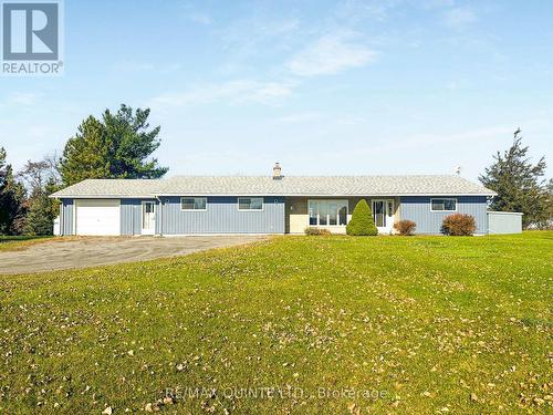 8 Shenendoah Road, Prince Edward County (Sophiasburgh), ON - Outdoor