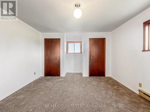 8 Shenendoah Road, Prince Edward County (Sophiasburgh), ON - Indoor Photo Showing Other Room