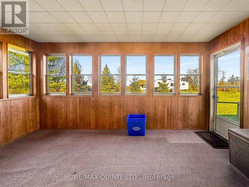 8 Shenendoah Road, Prince Edward County (Sophiasburgh), ON - Indoor Photo Showing Other Room