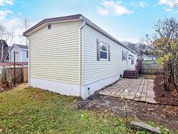 3 Homeward Avenue  Halifax, NS B3M 2Z2