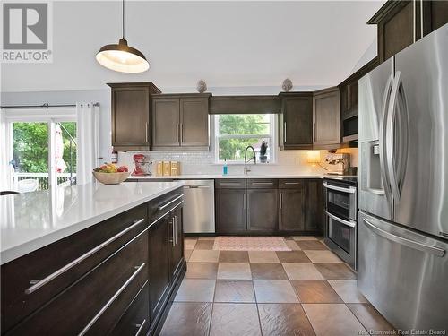 9 Larsen Lane, Salisbury, NB - Indoor Photo Showing Kitchen With Upgraded Kitchen