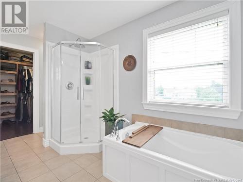 9 Larsen Lane, Salisbury, NB - Indoor Photo Showing Bathroom