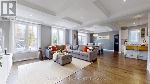 115 Roy Nichols Drive, Clarington, ON - Indoor Photo Showing Living Room