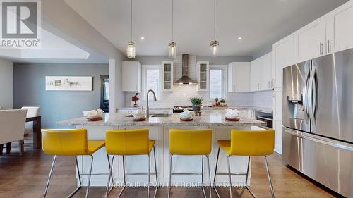 115 Roy Nichols Drive, Clarington, ON - Indoor Photo Showing Kitchen With Upgraded Kitchen