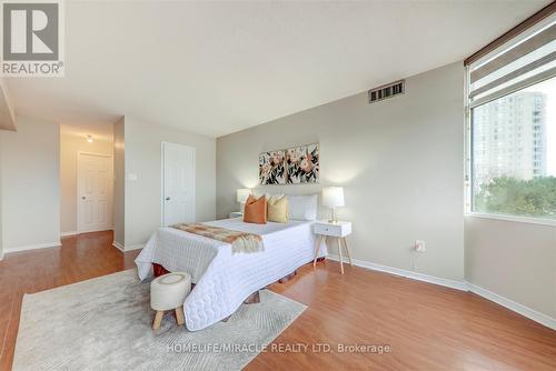 409 - 88 Alton Towers Circle, Toronto, ON - Indoor Photo Showing Bedroom