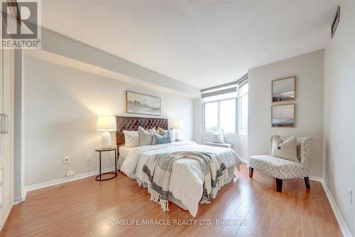 409 - 88 Alton Towers Circle, Toronto, ON - Indoor Photo Showing Bedroom