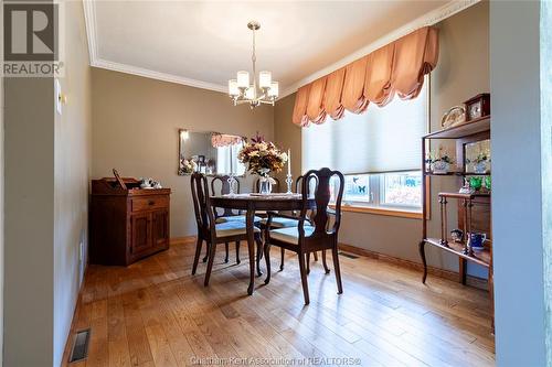 27 Joanne Street, Chatham, ON - Indoor Photo Showing Dining Room