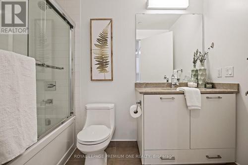 1514 - 9471 Yonge Street, Richmond Hill, ON - Indoor Photo Showing Bathroom