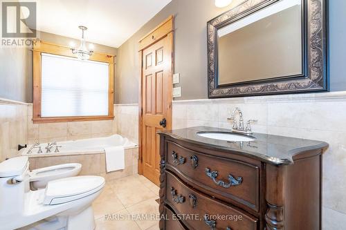 805 Eastdale Drive, Wasaga Beach, ON - Indoor Photo Showing Bathroom