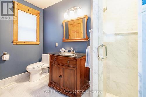 805 Eastdale Drive, Wasaga Beach, ON - Indoor Photo Showing Bathroom