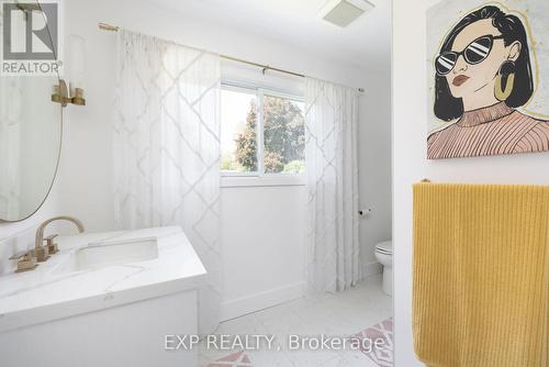 363 Macisaac Drive, Orillia, ON -  Photo Showing Bathroom