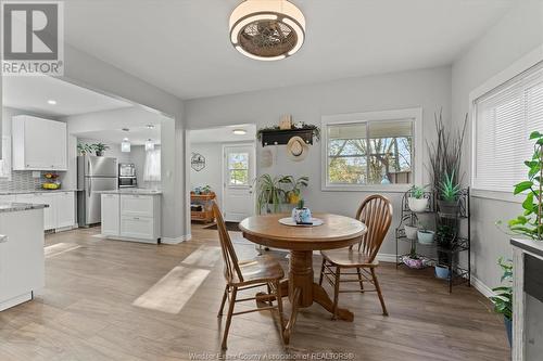 12445 Lanoue Street, Tecumseh, ON - Indoor Photo Showing Dining Room