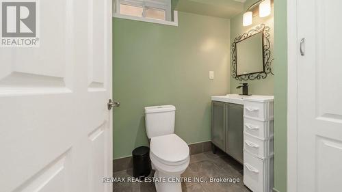 4 Chetholme Place, Halton Hills, ON - Indoor Photo Showing Bathroom