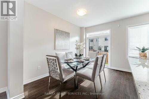 322 Bonnieglen Farm Boulevard, Caledon, ON - Indoor Photo Showing Dining Room