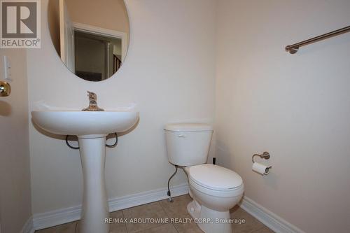 24 - 2019 Trawden Way, Oakville, ON - Indoor Photo Showing Bathroom