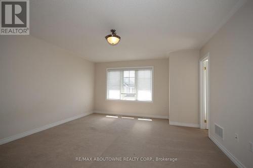 24 - 2019 Trawden Way, Oakville, ON - Indoor Photo Showing Other Room