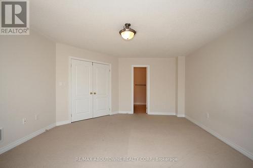 24 - 2019 Trawden Way, Oakville, ON - Indoor Photo Showing Other Room