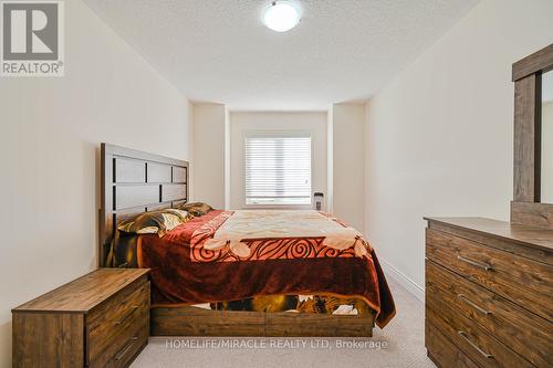 34 Pearman Crescent, Brampton, ON - Indoor Photo Showing Bedroom