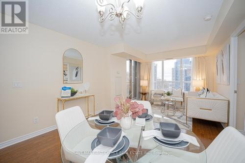 2401 - 4080 Living Arts Drive, Mississauga, ON - Indoor Photo Showing Dining Room