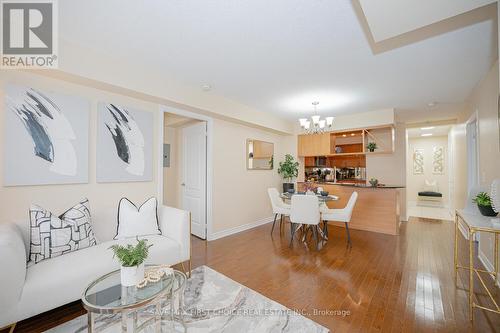 2401 - 4080 Living Arts Drive, Mississauga, ON - Indoor Photo Showing Dining Room