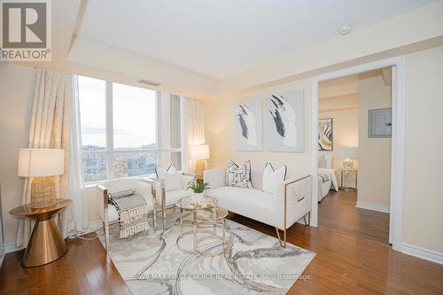 2401 - 4080 Living Arts Drive, Mississauga, ON - Indoor Photo Showing Living Room