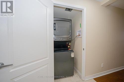 2401 - 4080 Living Arts Drive, Mississauga, ON - Indoor Photo Showing Laundry Room