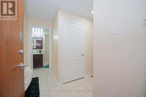 2401 - 4080 Living Arts Drive, Mississauga, ON - Indoor Photo Showing Other Room