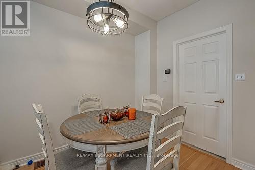 59 - 1169 Dorval Drive, Oakville, ON - Indoor Photo Showing Dining Room