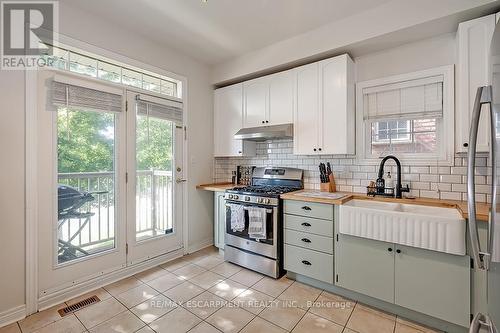 59 - 1169 Dorval Drive, Oakville, ON - Indoor Photo Showing Kitchen