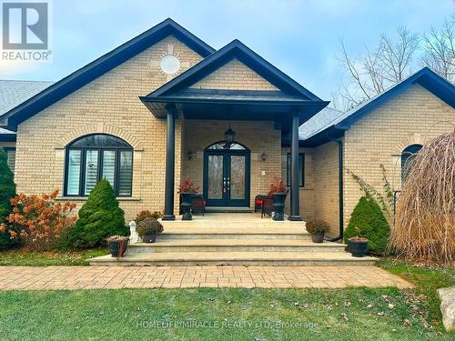 15 Rolling Meadow Drive, Caledon, ON - Outdoor