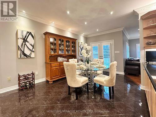 15 Rolling Meadow Drive, Caledon, ON - Indoor Photo Showing Dining Room