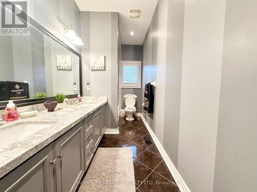 15 Rolling Meadow Drive, Caledon, ON - Indoor Photo Showing Bathroom