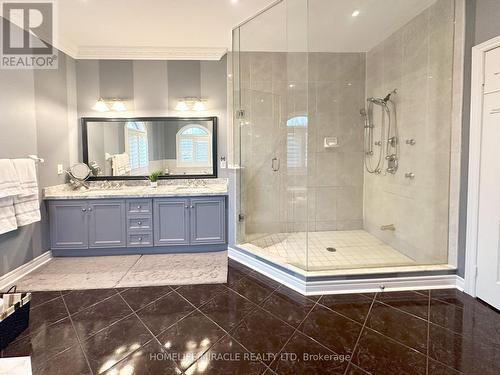 15 Rolling Meadow Drive, Caledon, ON - Indoor Photo Showing Bathroom