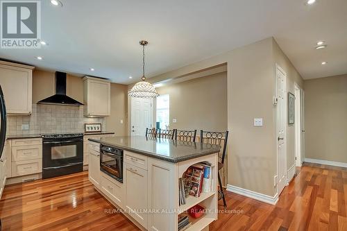 2492 Woburn Crescent, Oakville, ON - Indoor Photo Showing Kitchen