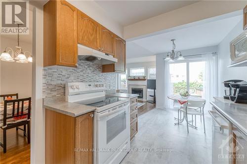 1564 Duplante Avenue, Ottawa, ON - Indoor Photo Showing Kitchen