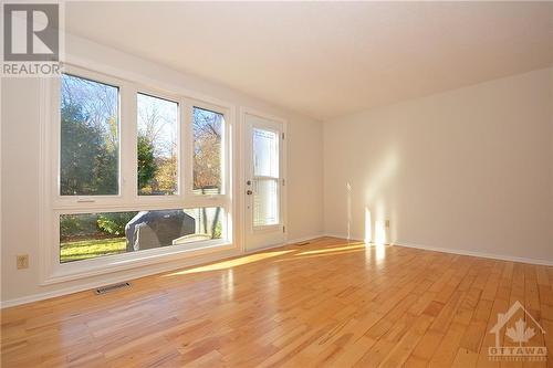 58 Tedwyn Drive, Ottawa, ON - Indoor Photo Showing Other Room