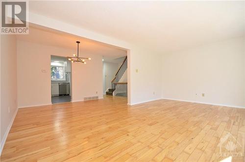 58 Tedwyn Drive, Ottawa, ON - Indoor Photo Showing Other Room